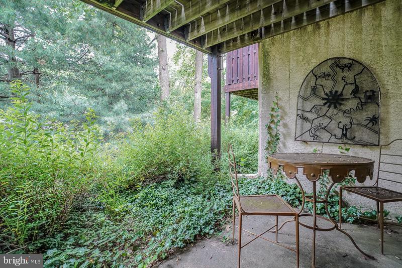 BREYER WOODS - Residential
