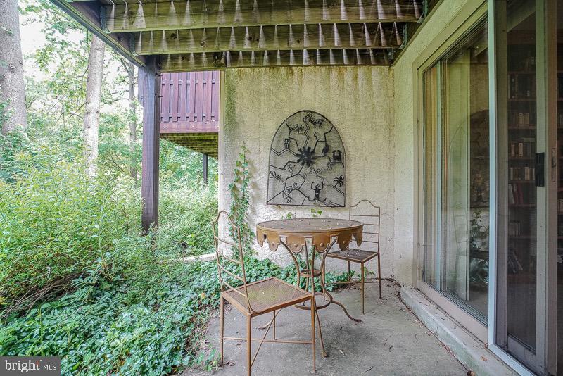 BREYER WOODS - Residential