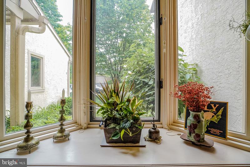 BREYER WOODS - Residential