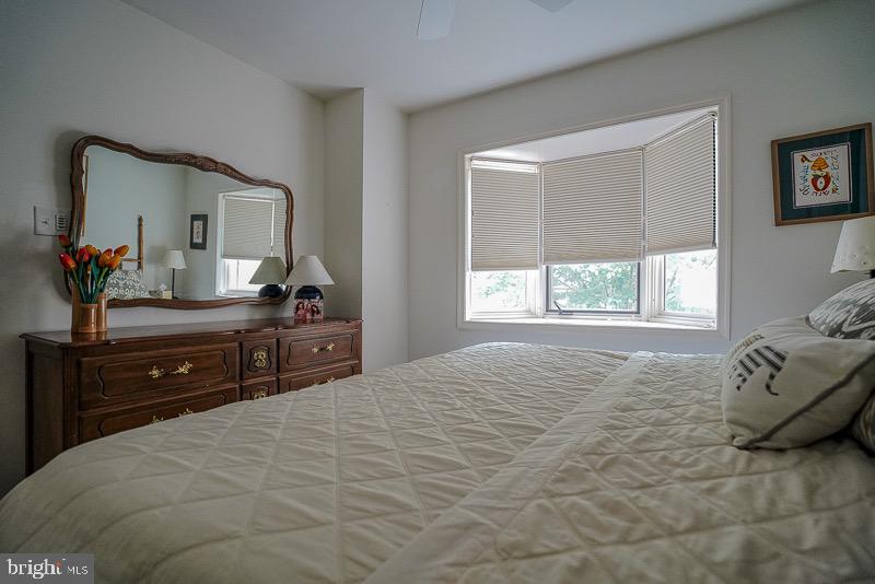 BREYER WOODS - Residential
