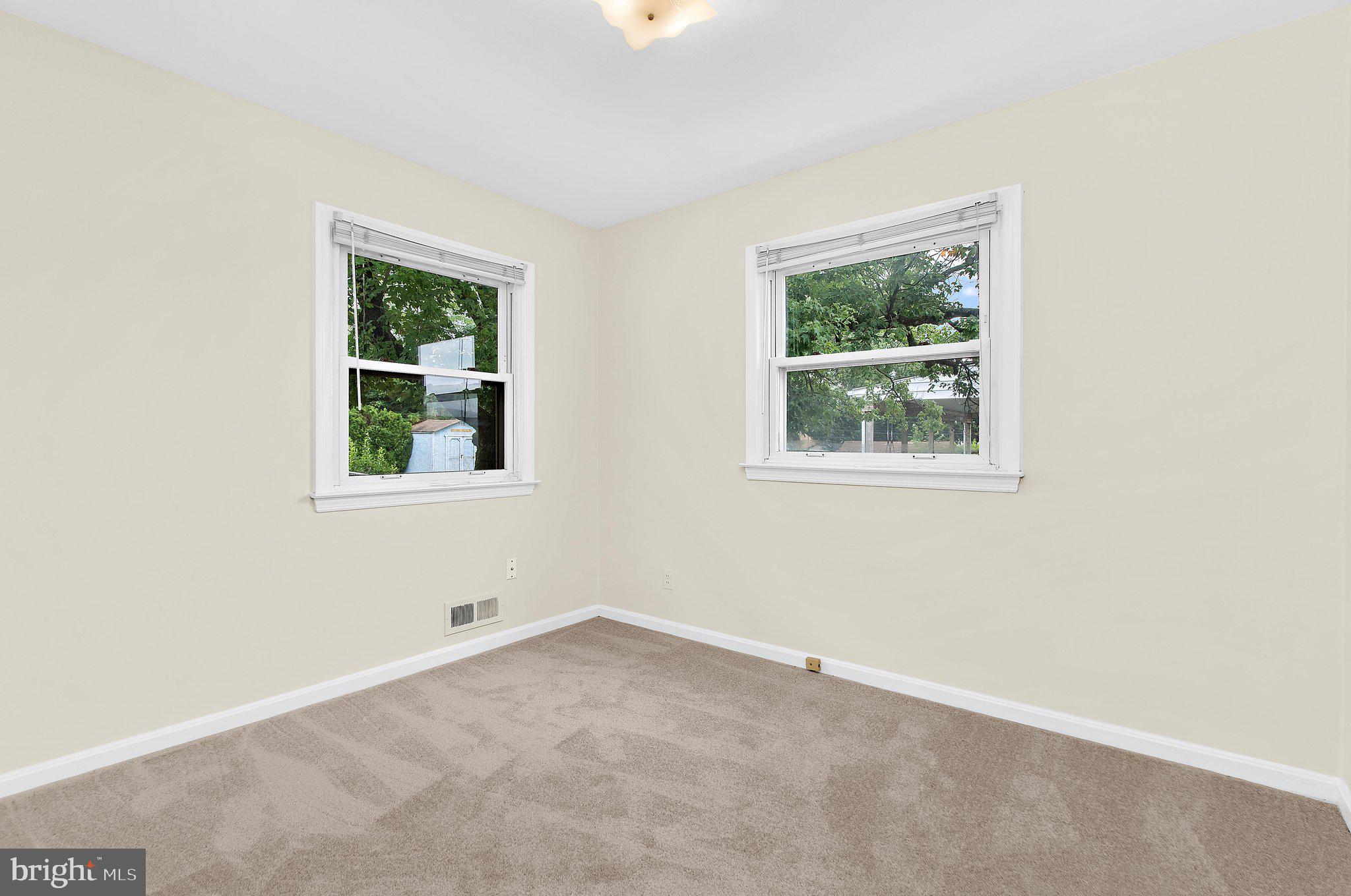 ARUNDEL HILLS - Residential