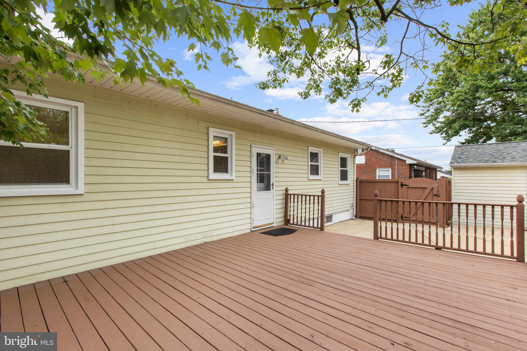 ARUNDEL HILLS - Residential