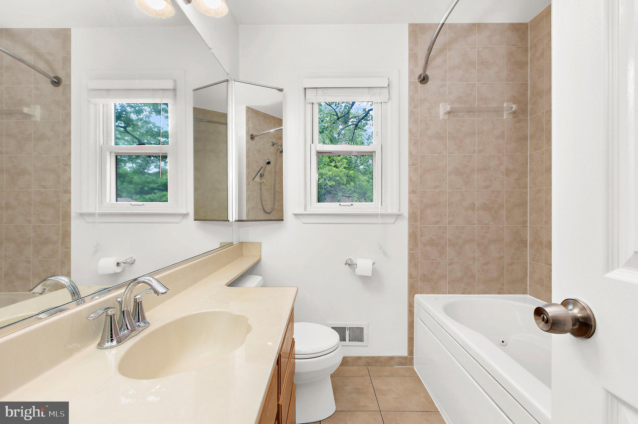 ARUNDEL HILLS - Residential
