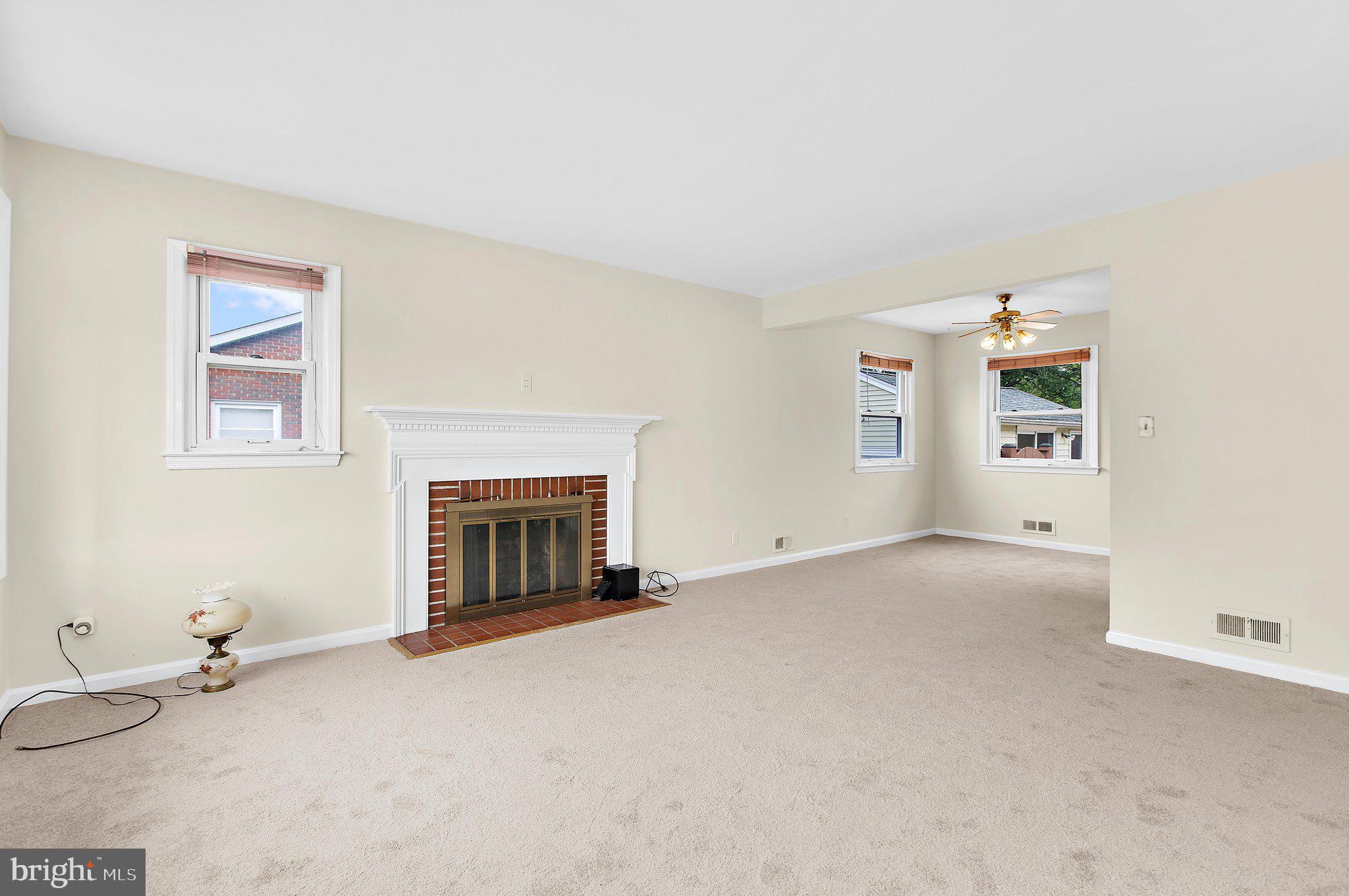 ARUNDEL HILLS - Residential