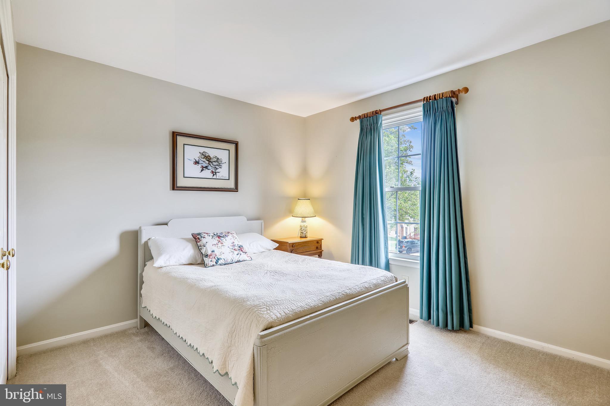 WOODBRIDGE - Residential