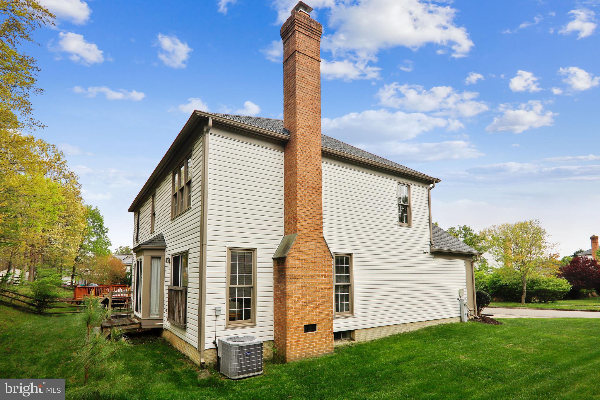 WOODBRIDGE - Residential