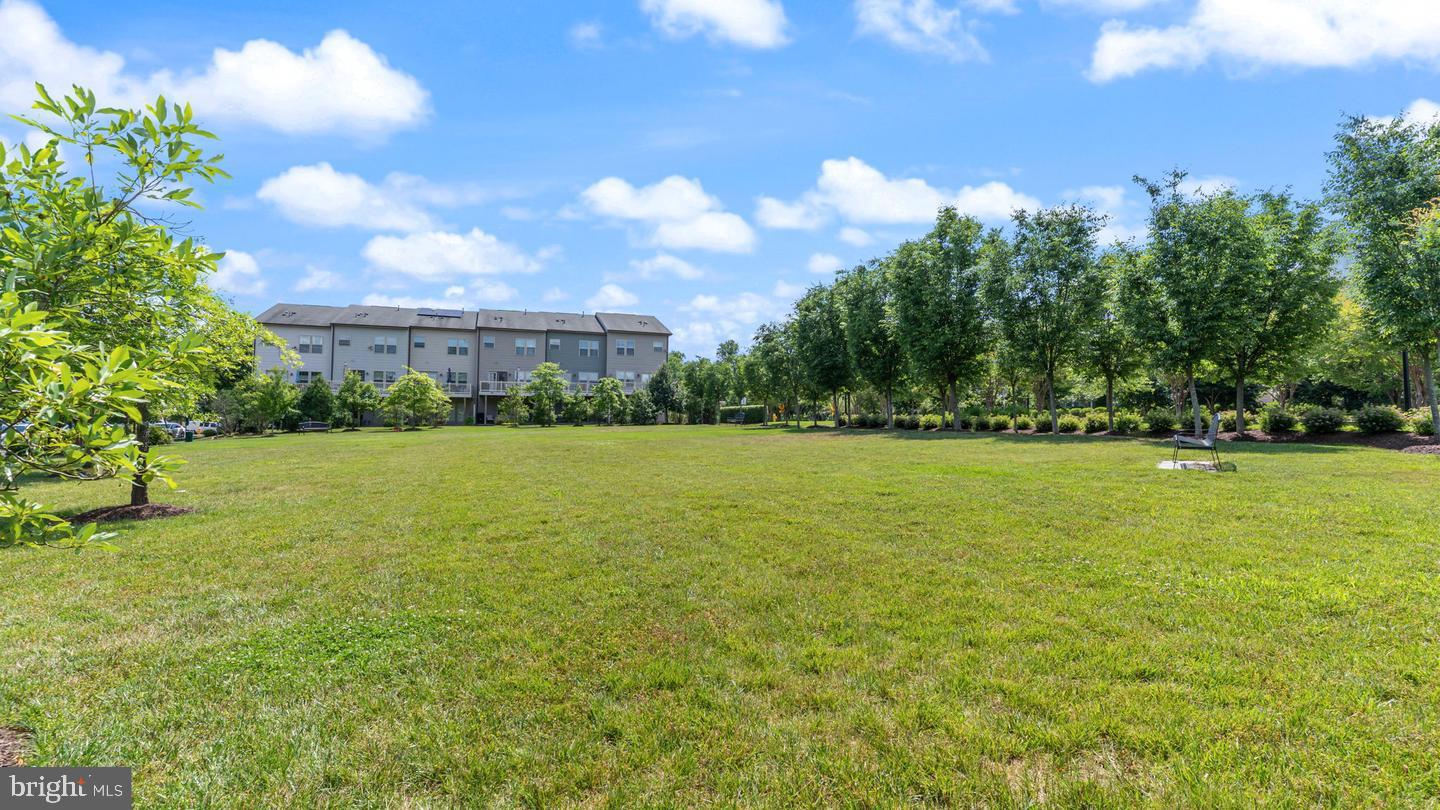 PARKSIDE - Residential