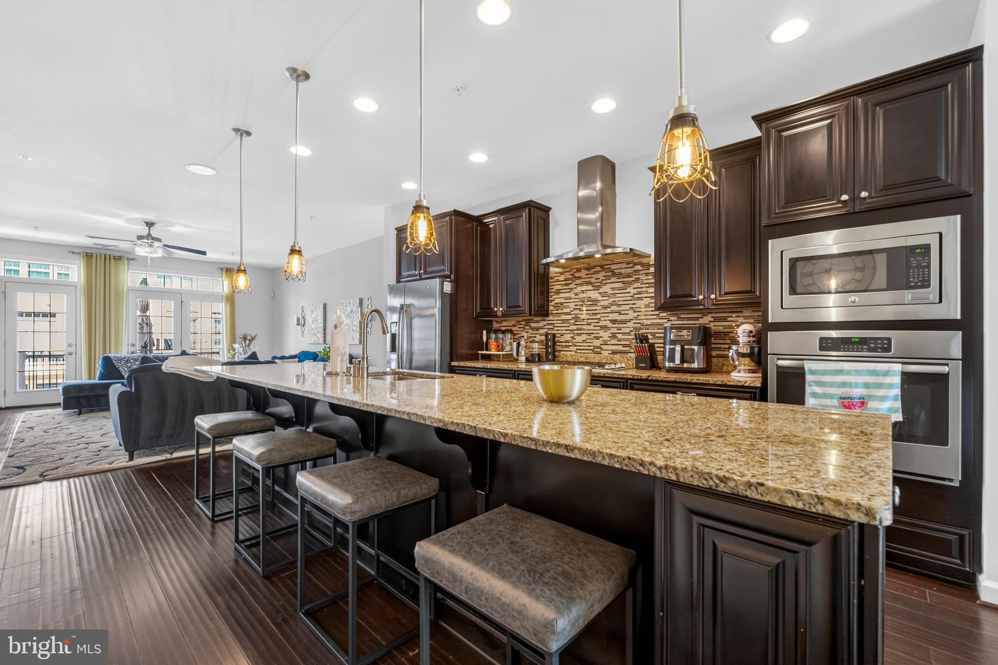 PARKSIDE - Residential