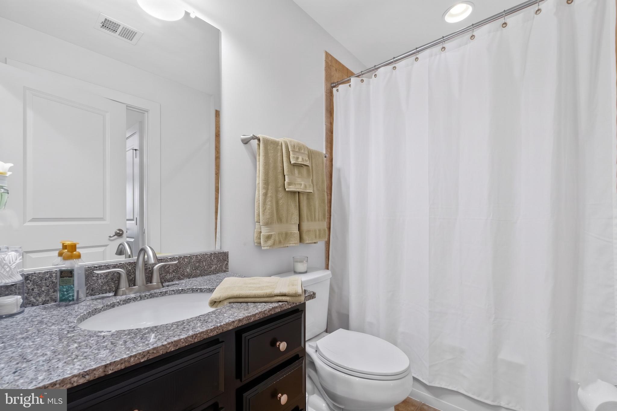 PARKSIDE - Residential