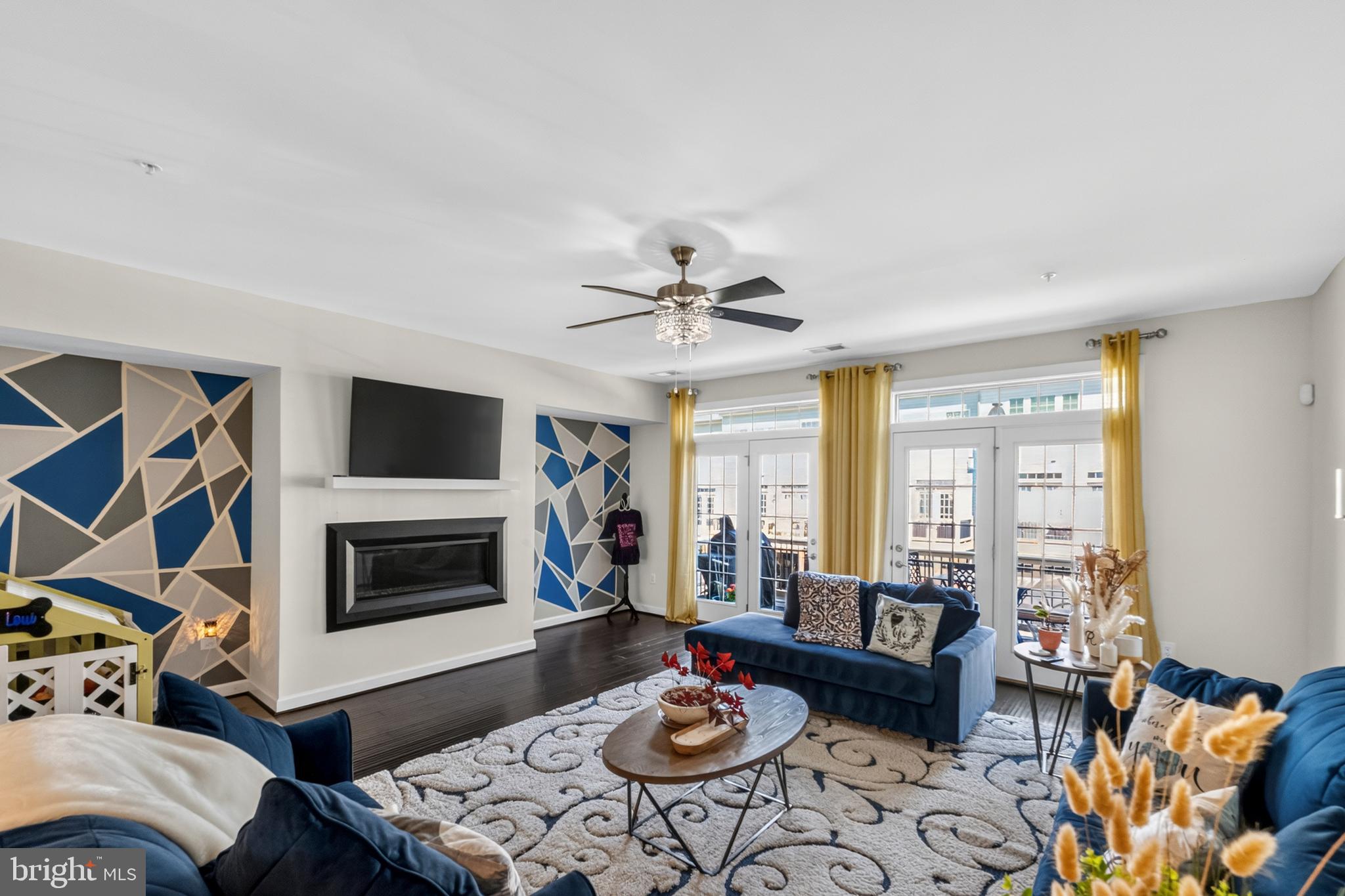 PARKSIDE - Residential