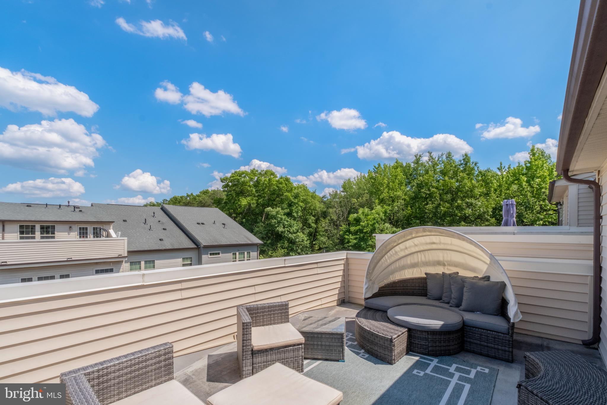 PARKSIDE - Residential