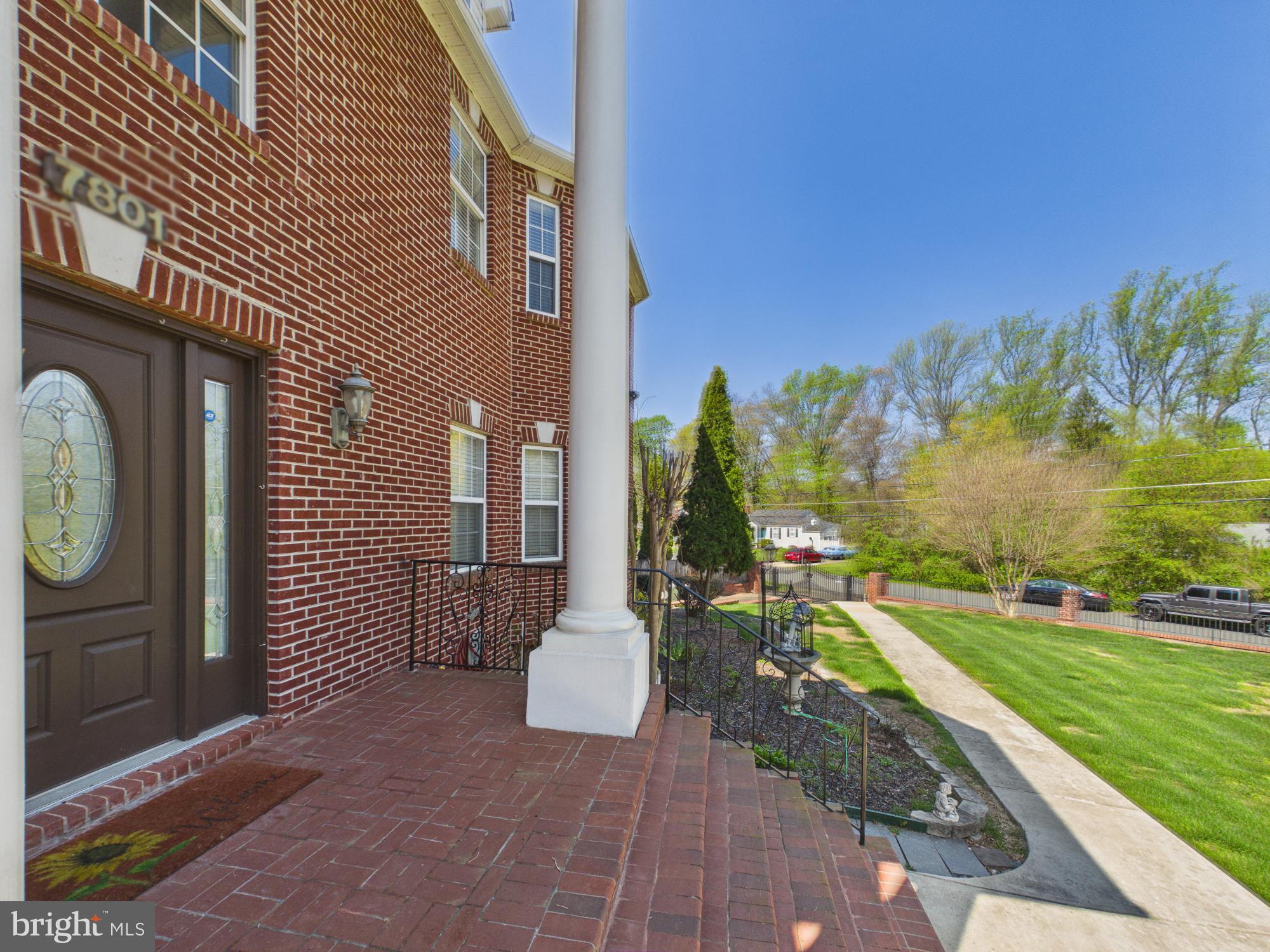RIDGEWOOD - Residential