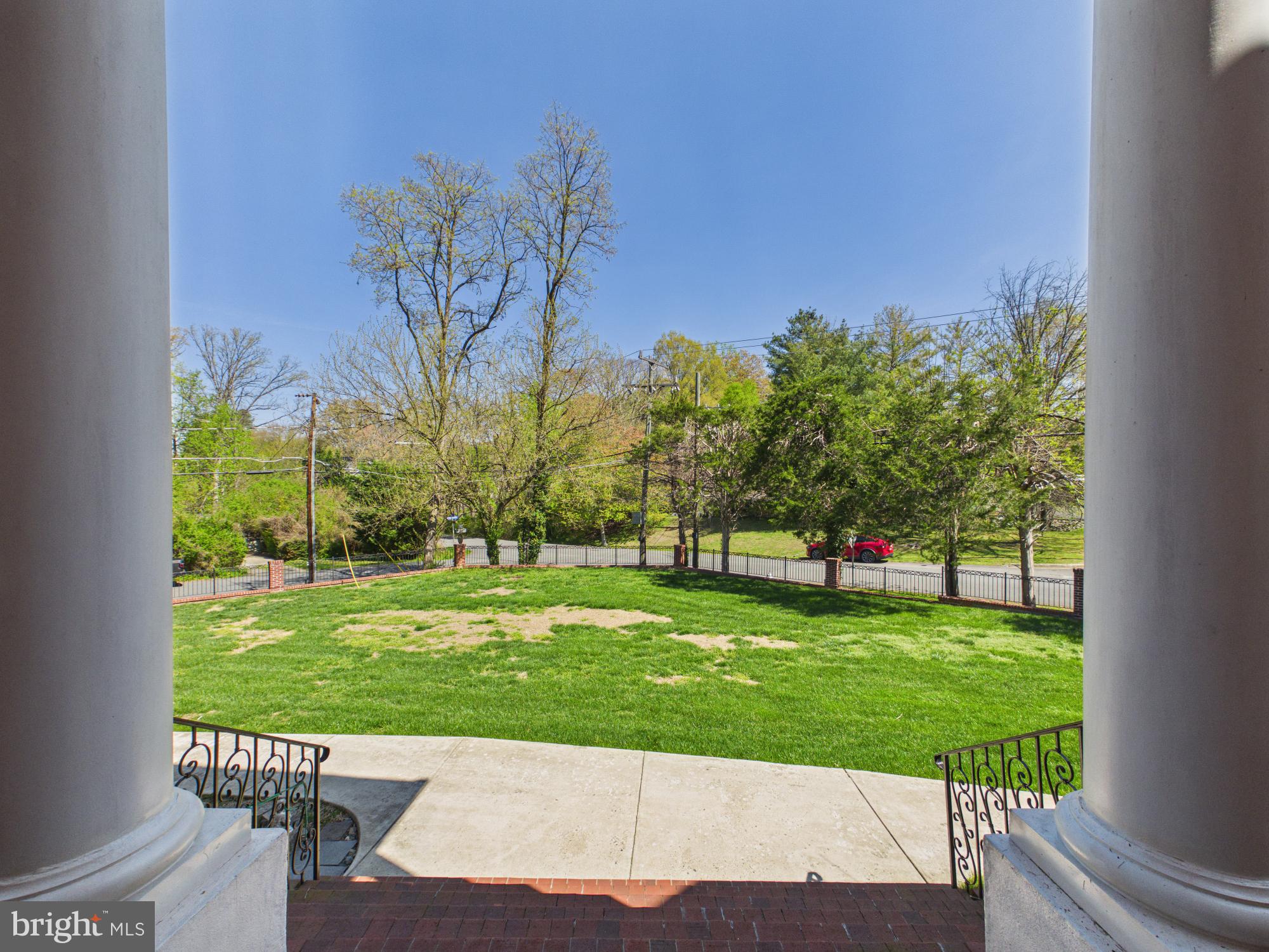 RIDGEWOOD - Residential