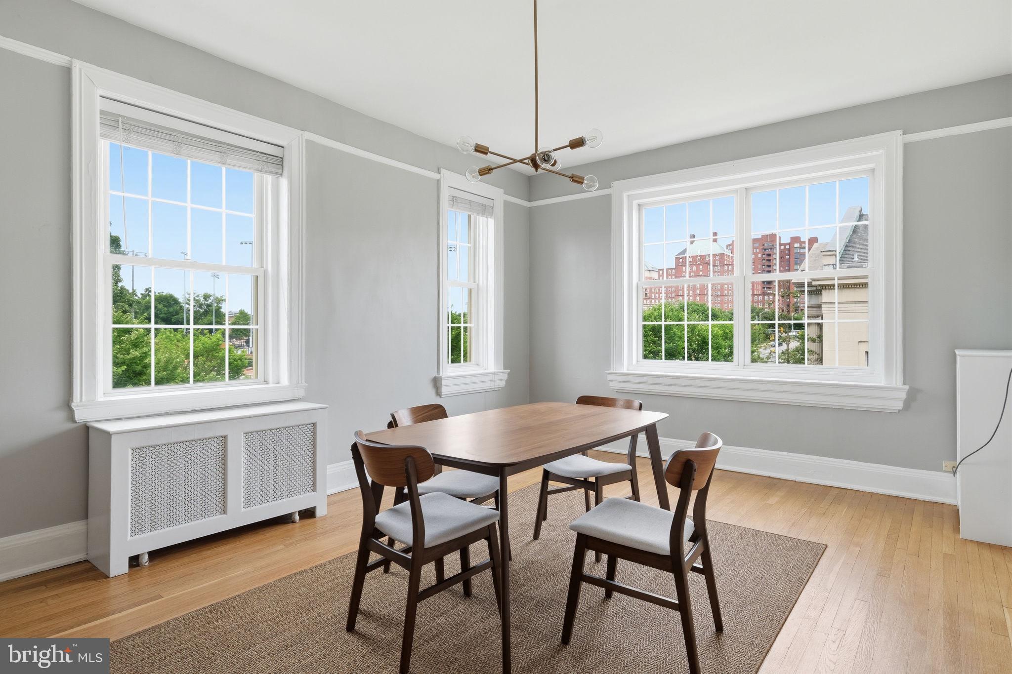 HOMEWOOD - Residential