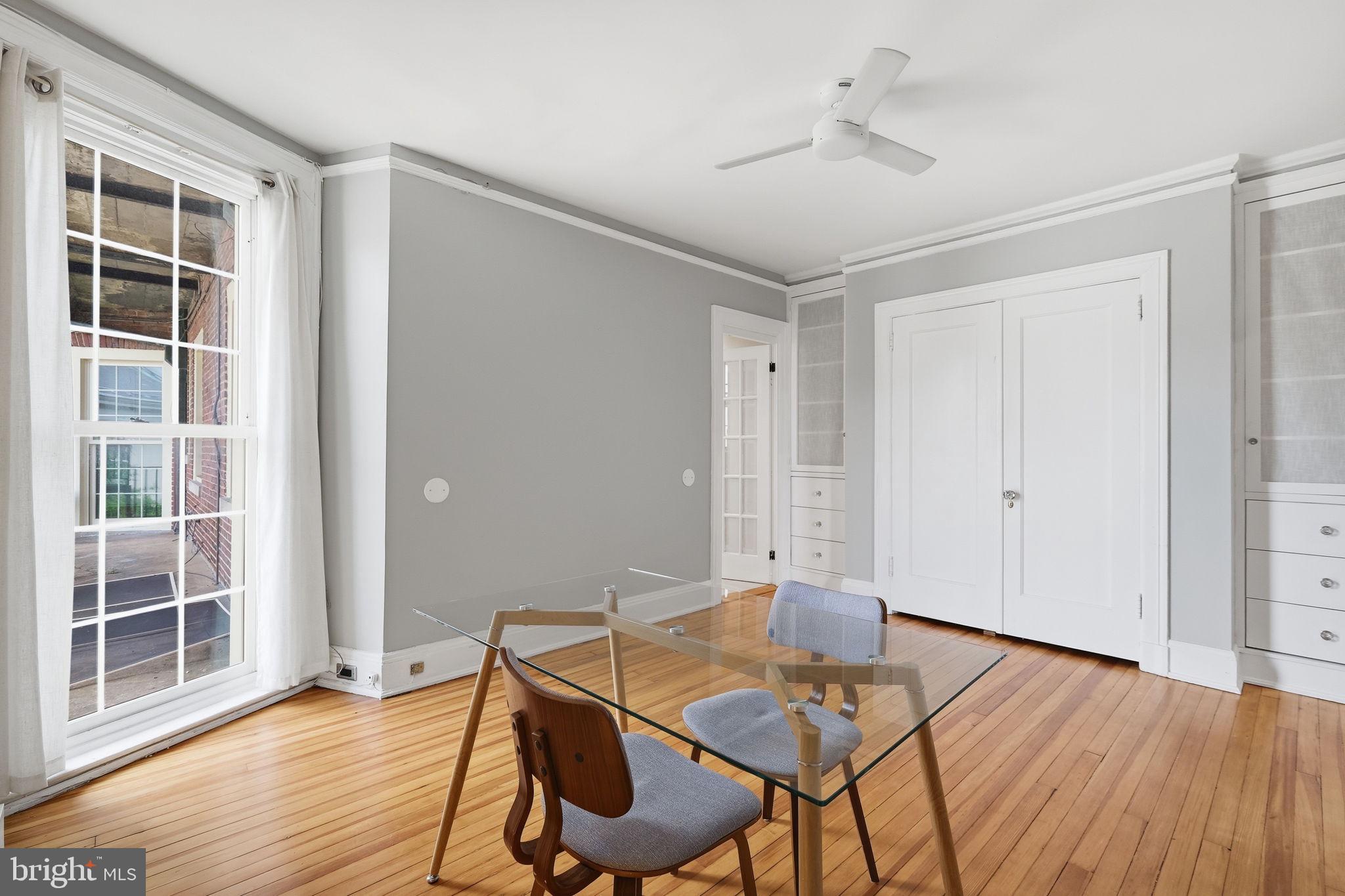 HOMEWOOD - Residential