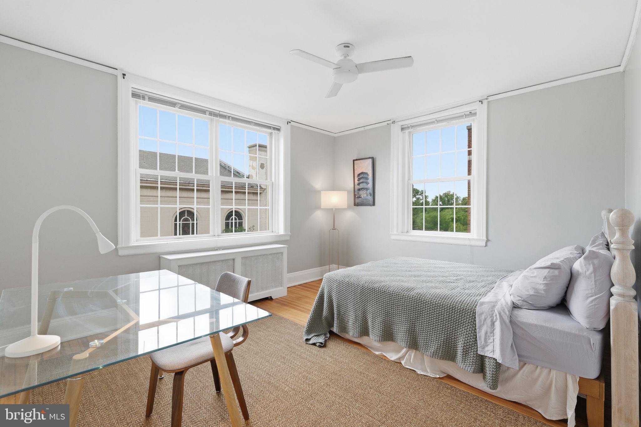 HOMEWOOD - Residential