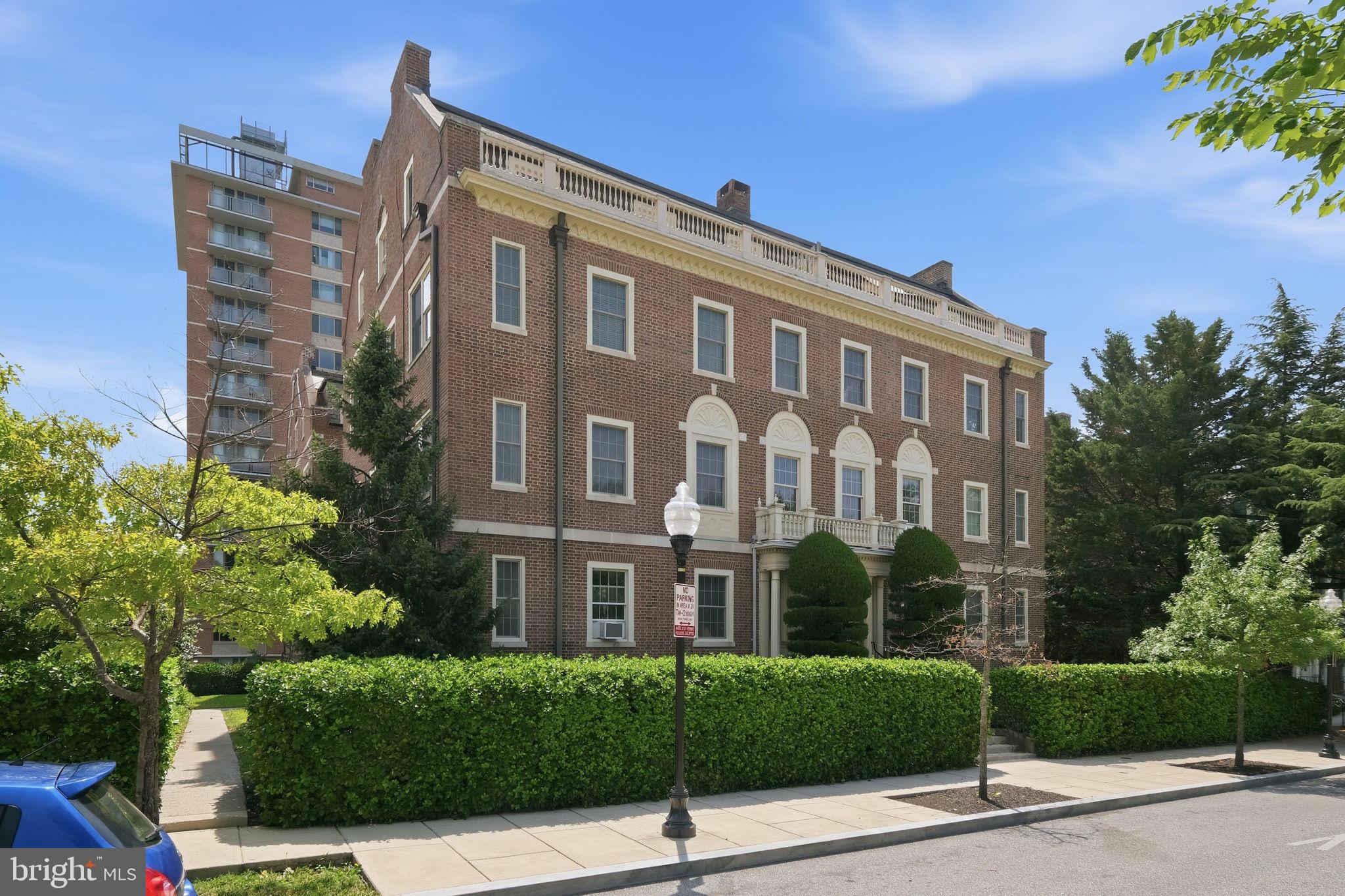HOMEWOOD - Residential