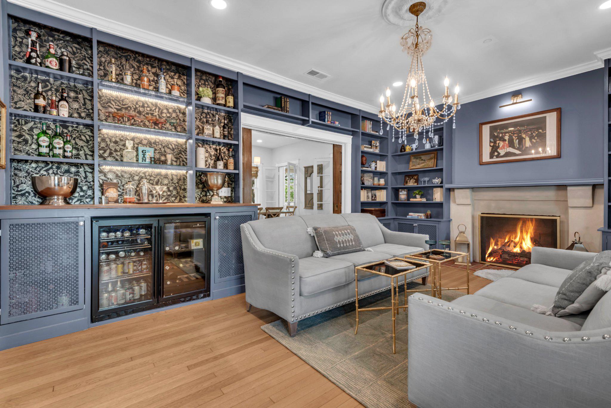 MURRAY HILL - Residential