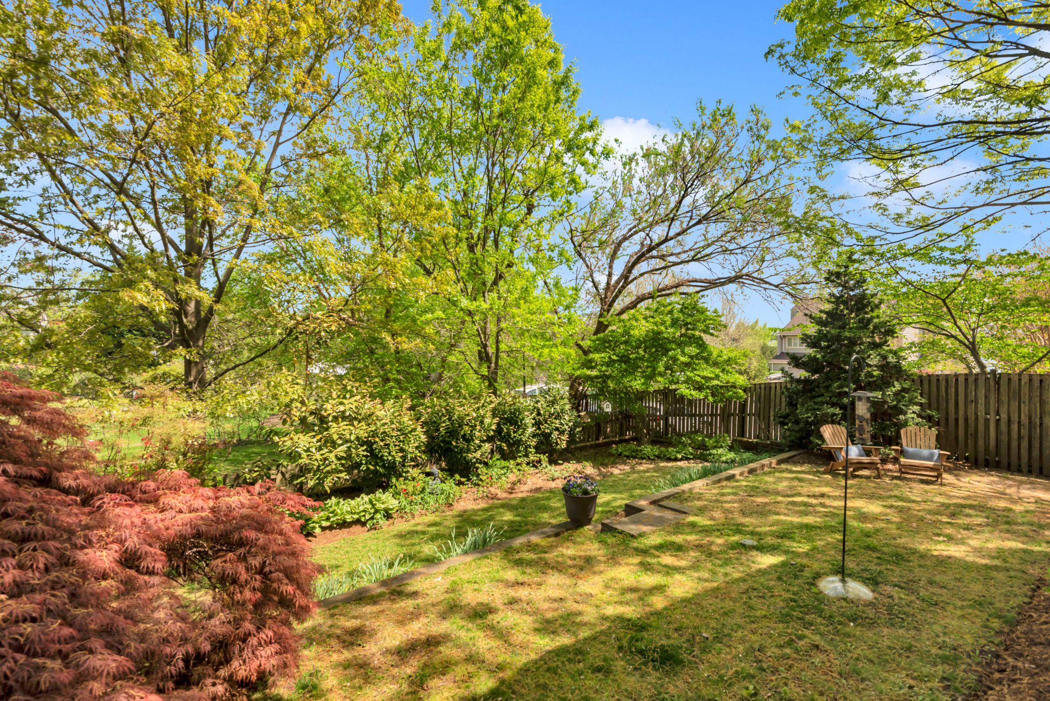MURRAY HILL - Residential