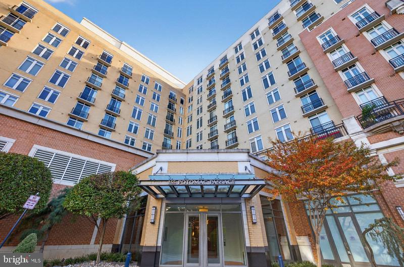 Welcome to 155 Potomac Passage #327 — where convenience, comfort, and the excitement of National Harbor come together perfectly! This spacious and beautifully maintained one-bedroom condo is anything but ordinary, offering an impressive 866 square feet of living space, plus a versatile den and an additional guest bathroom — a rare find in the building. This unit is priced to sell!
Step inside to discover gorgeous hardwood floors, an open and airy layout, and a home that has been lovingly cared for. Whether you’re working from home, hosting friends for the weekend, or simply enjoying a quiet night in, the extra den space gives you the flexibility you’ve been looking for.
Location? It doesn’t get much better. Positioned right next to the elevator, you’ll have effortless access to all the community amenities including the pool, fitness center, and recreation room. Plus, National Harbor is truly a commuter’s dream with easy access to major routes, while offering endless dining, shopping, waterfront entertainment, and nightlife just steps from your door. From morning coffee walks along the harbor to evenings filled with restaurants, live entertainment, and waterfront views, this home delivers the lifestyle you’ve been waiting for.
