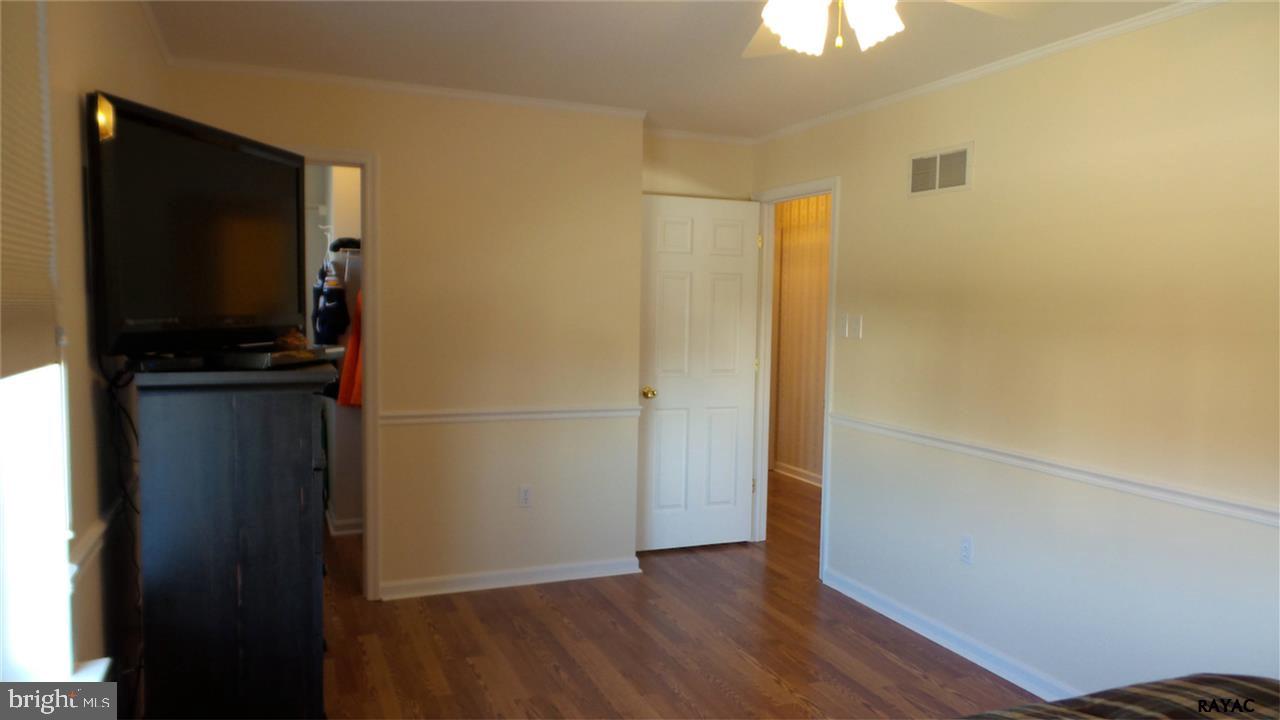 MARBROOKE - Residential