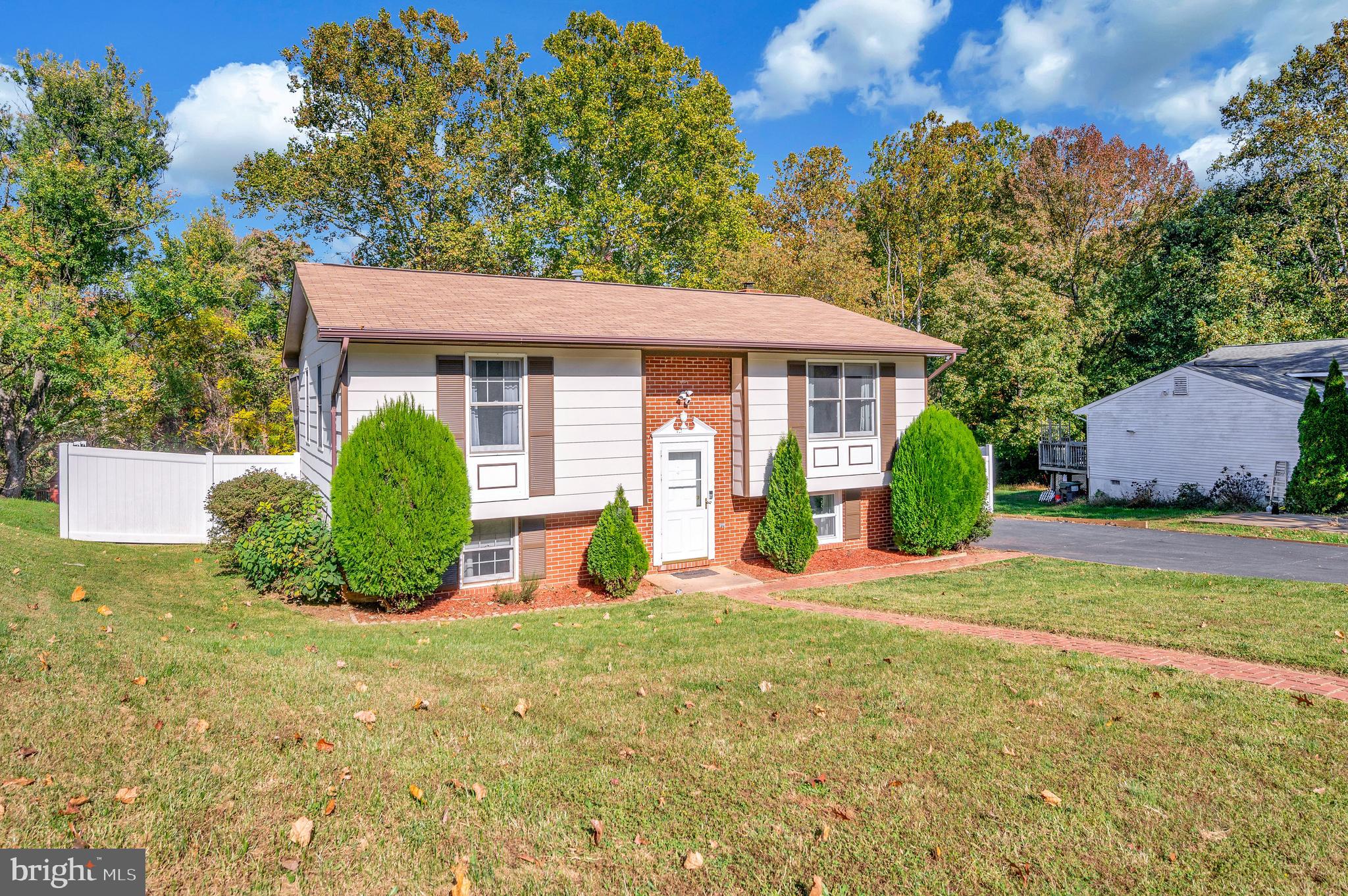 CHANCELLOR GREEN - Residential