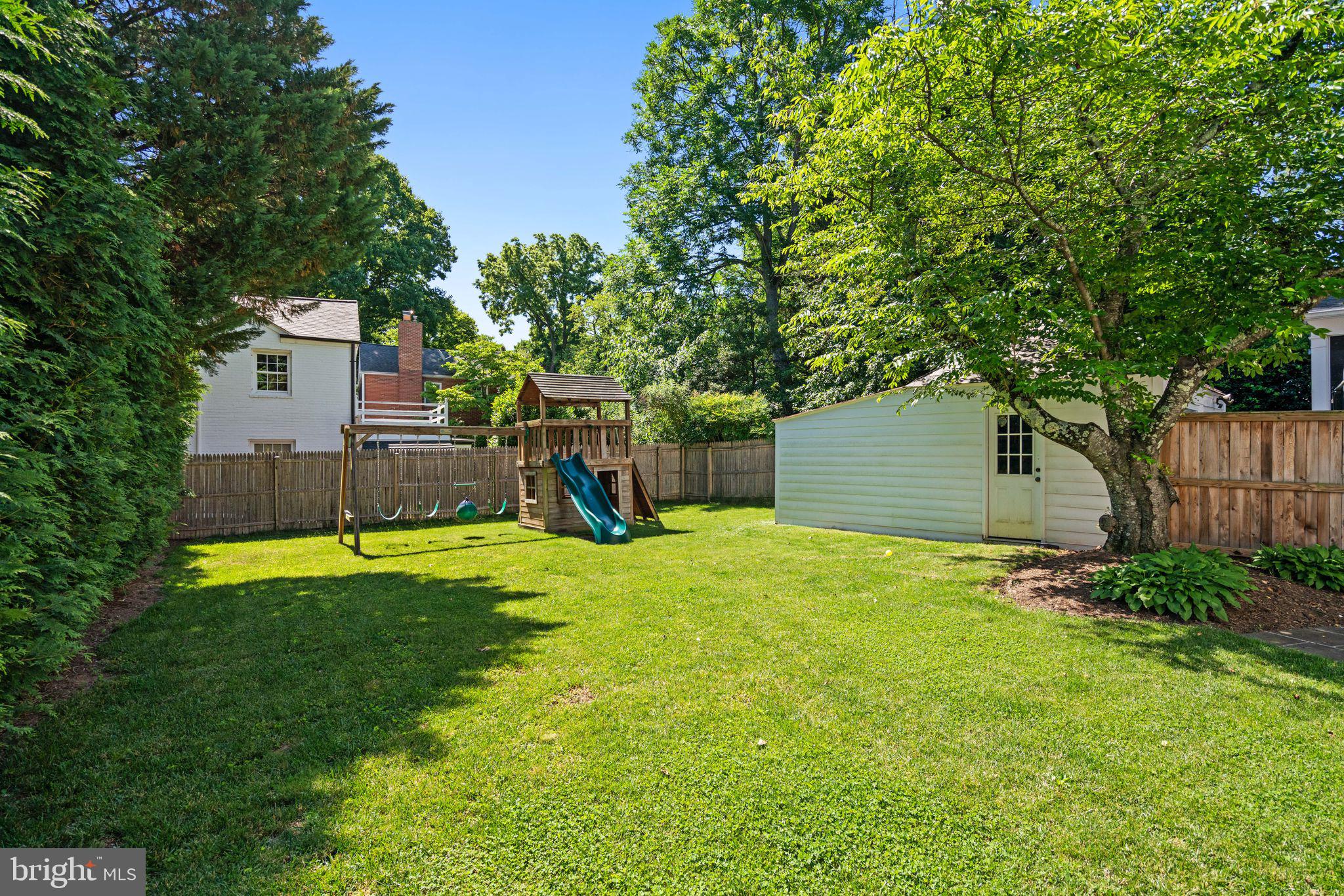 YORKTOWN VILLAGE - Residential
