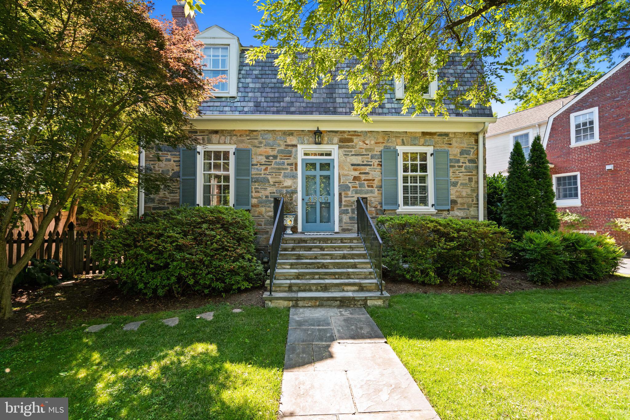 YORKTOWN VILLAGE - Residential