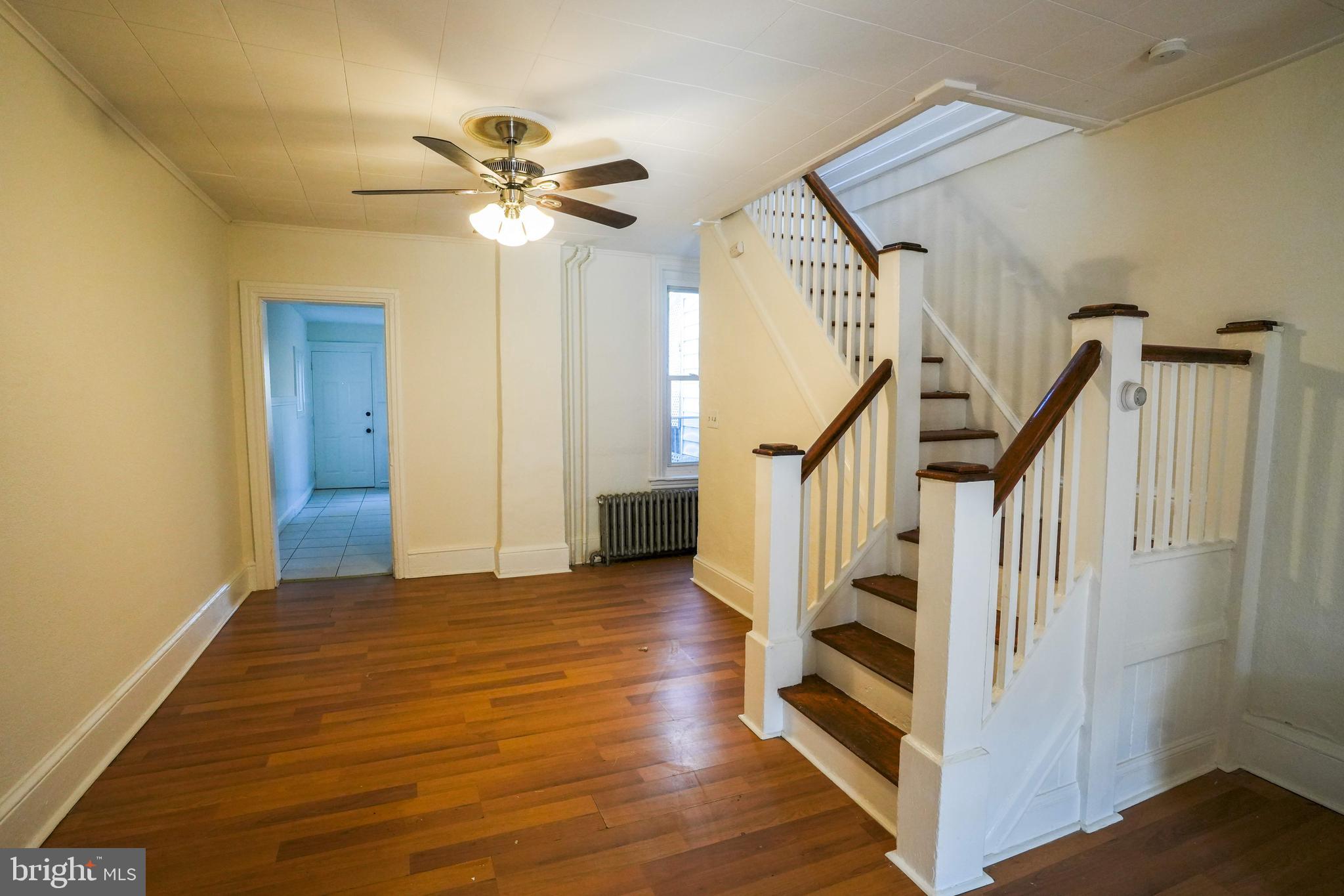NORRISTOWN - Residential