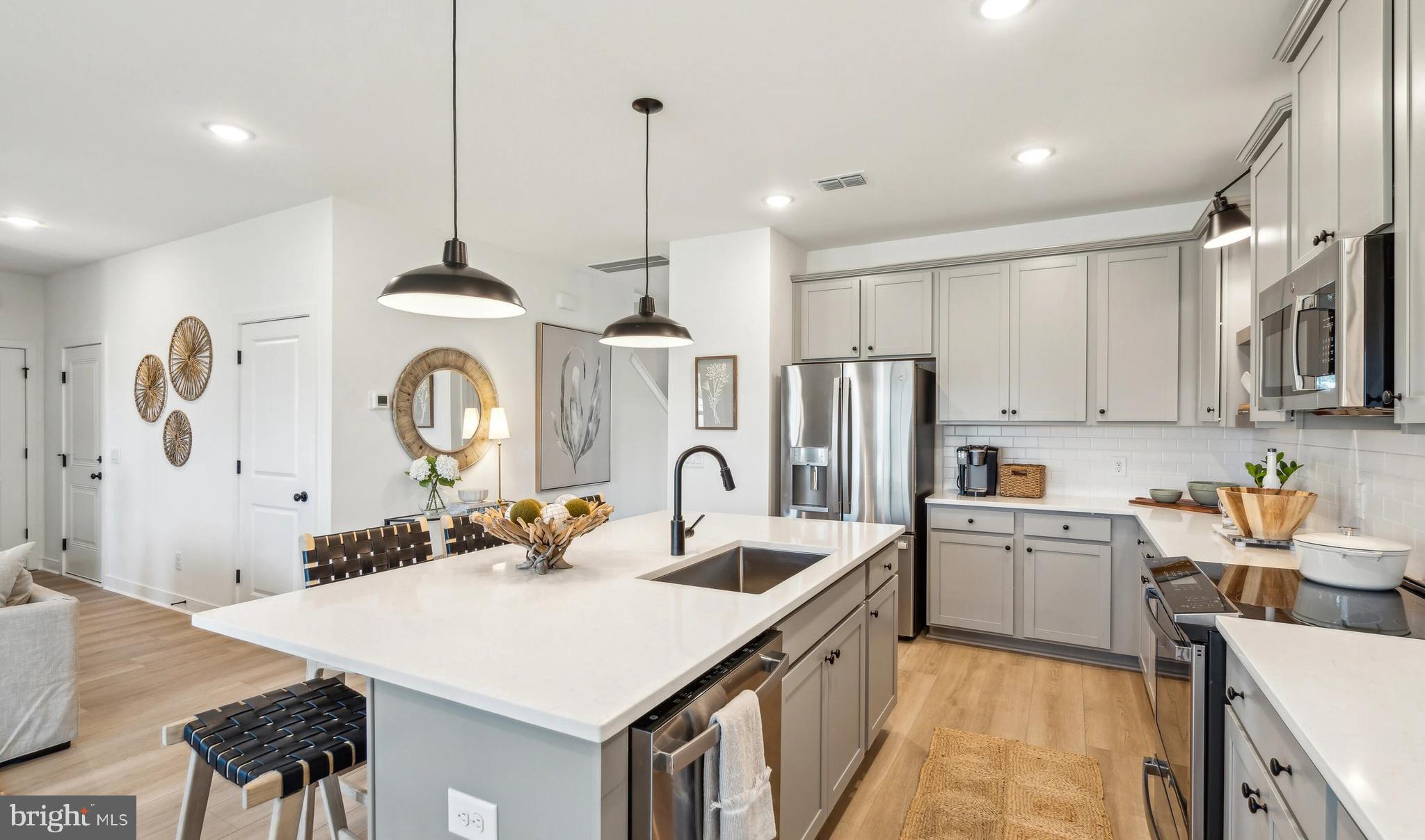 LIBERTY RUN - Residential