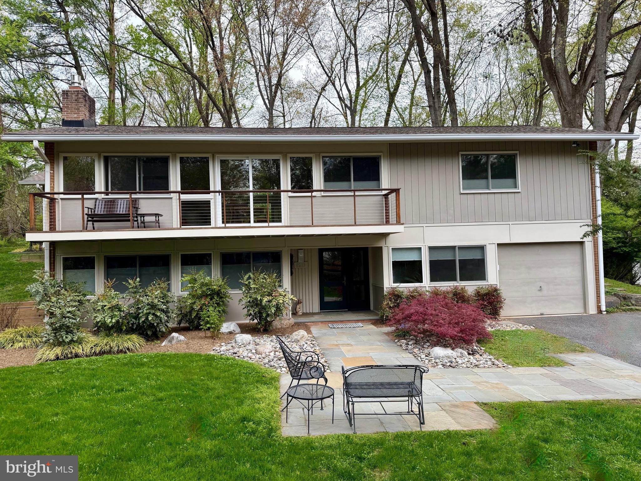 CARDEROCK SPRINGS - Residential