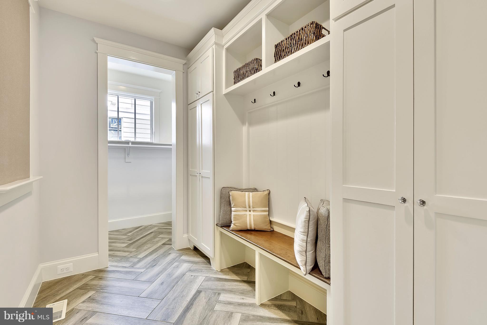 HUNTINGTON TERRACE - Residential