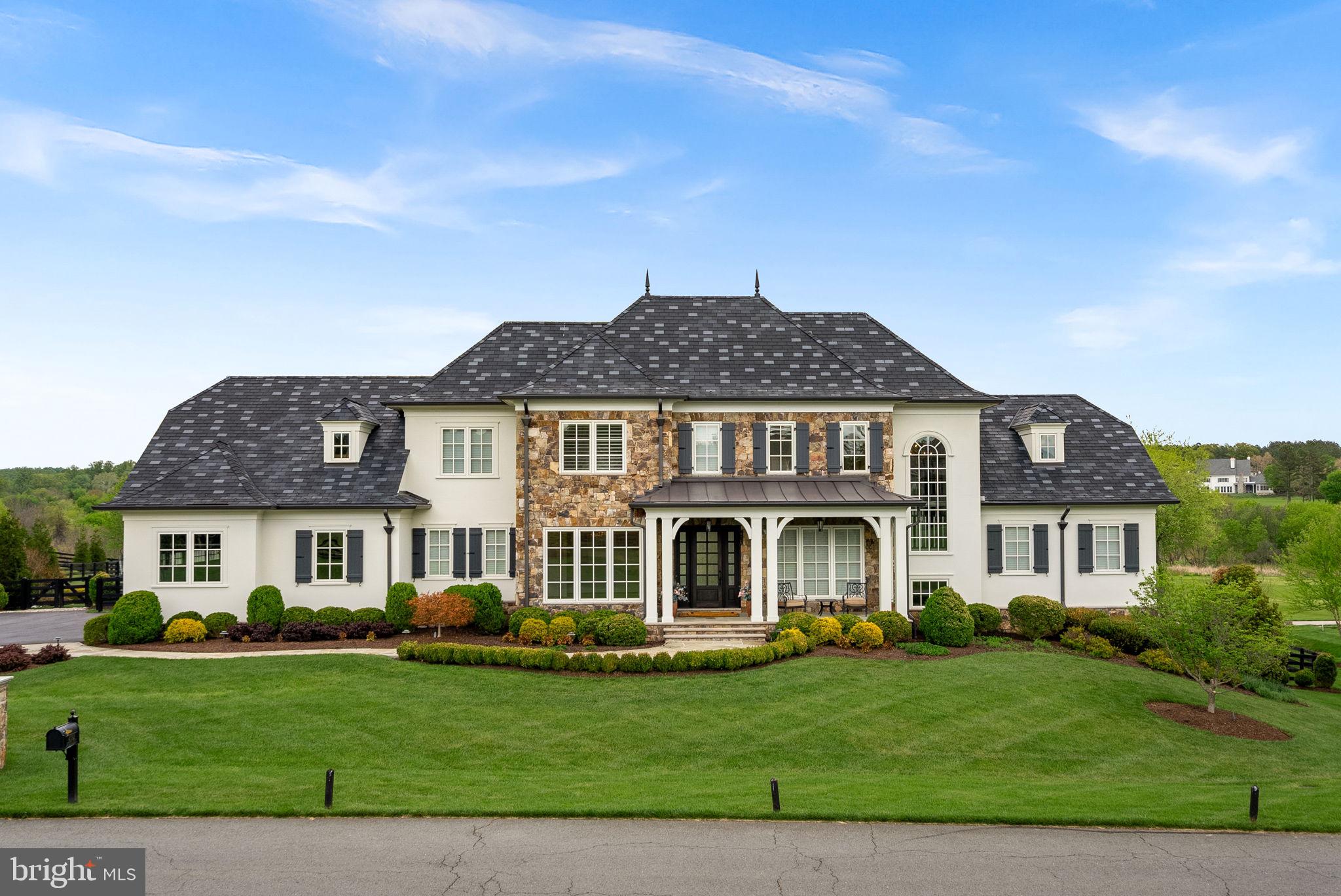 CREIGHTON FARMS - Residential