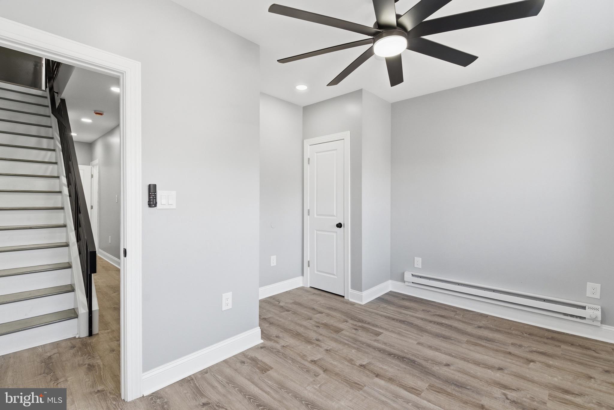 PHILADELPHIA (SOUTHWEST) - Residential