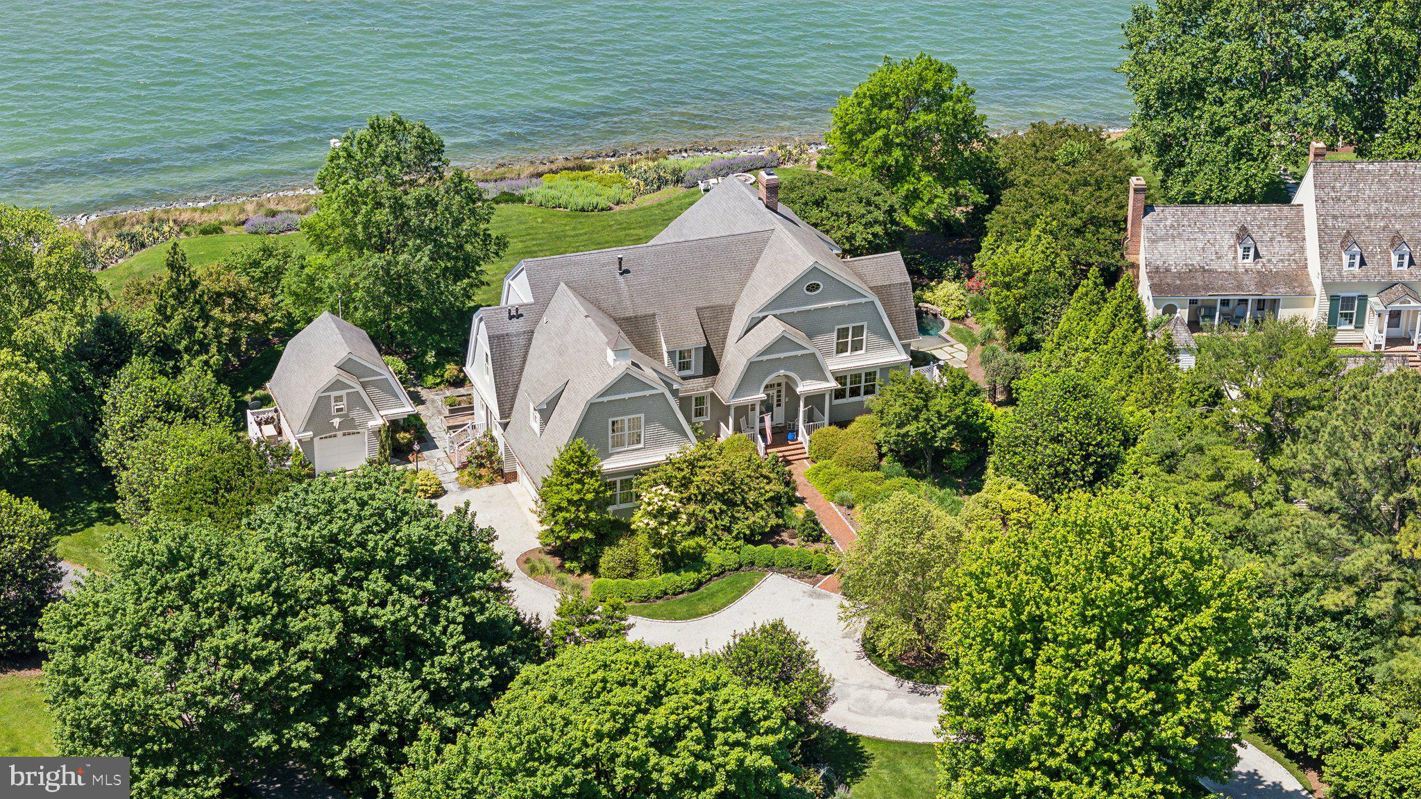 BACHELORS POINT - Residential