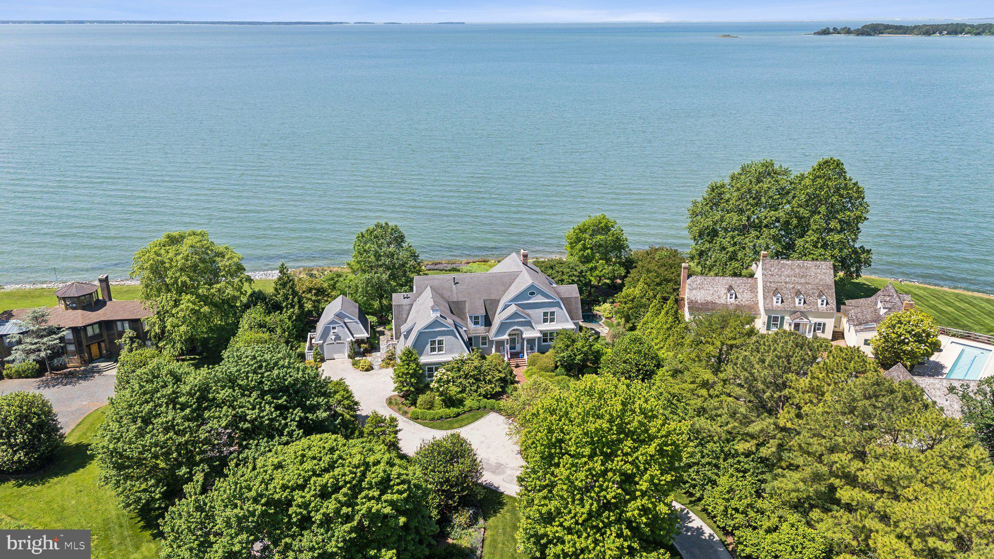 BACHELORS POINT - Residential