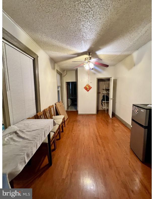 KENSINGTON - Residential