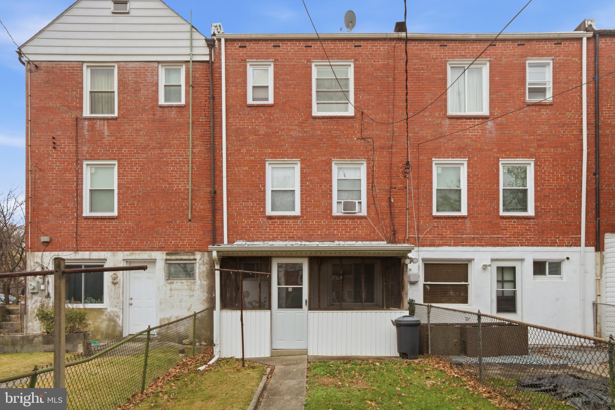 YALE HEIGHTS - Residential