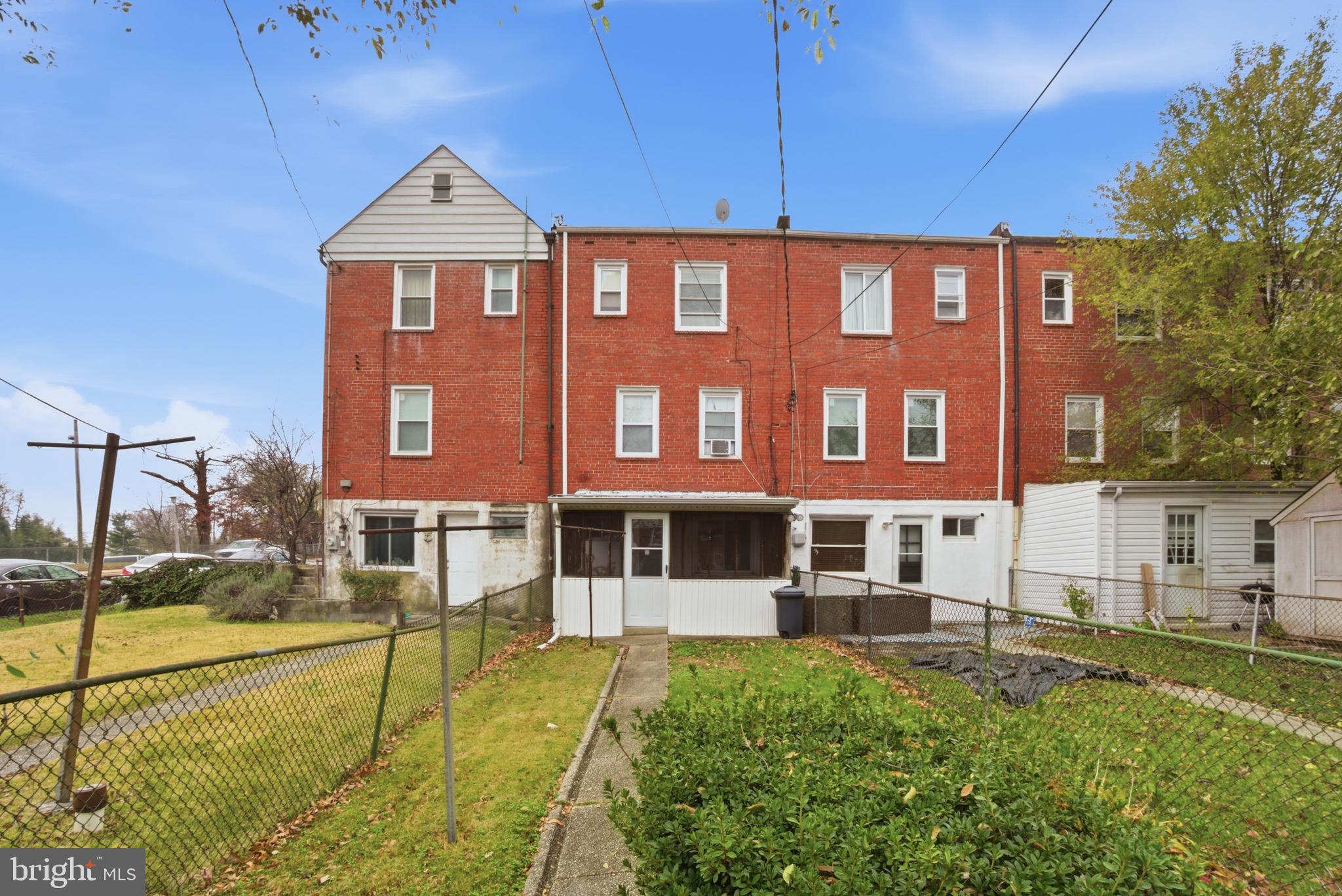 YALE HEIGHTS - Residential
