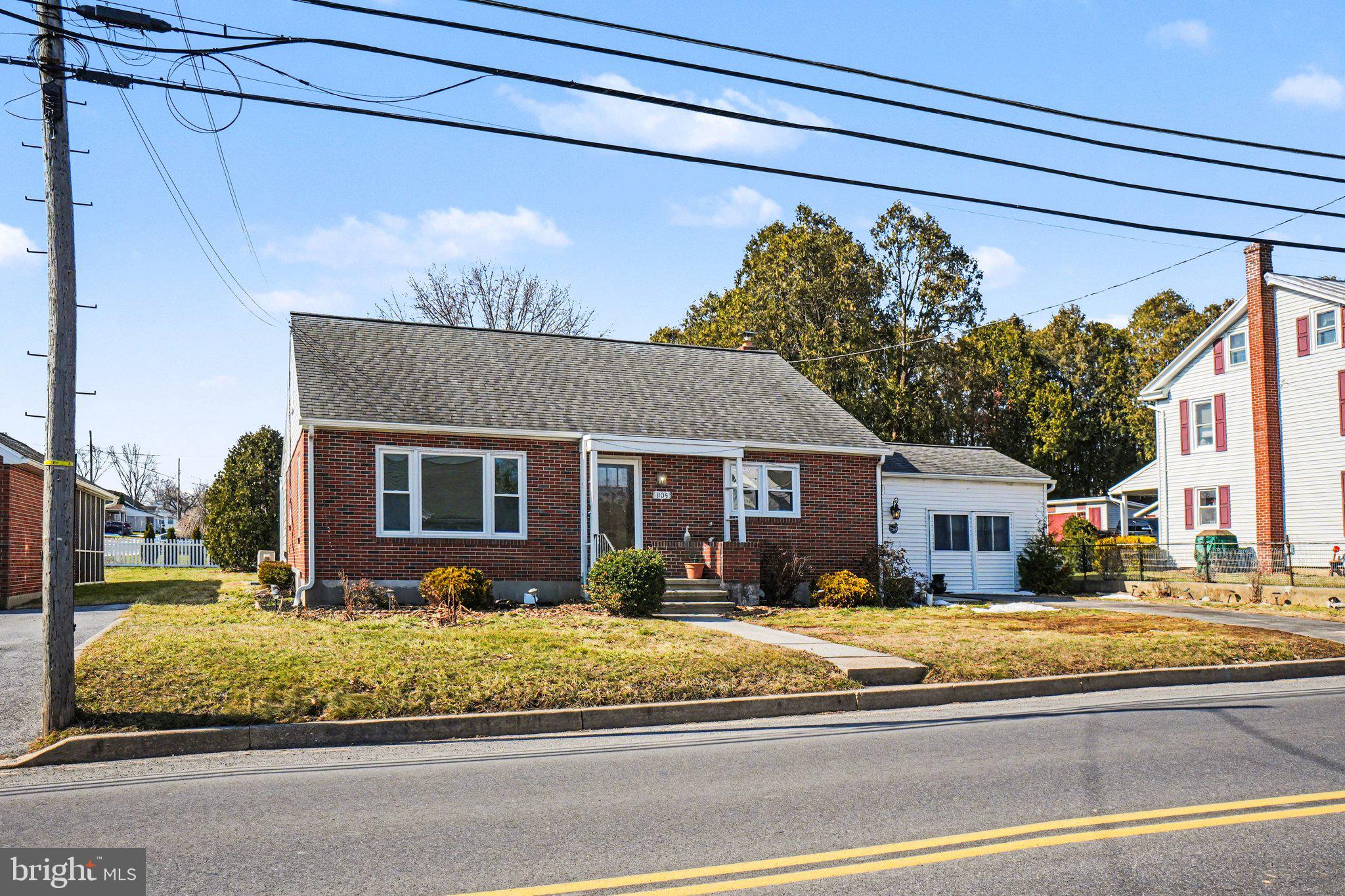 SOUTH LEBANON AREA - Residential