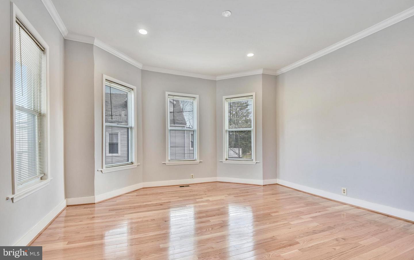 FOREST PARK - Residential