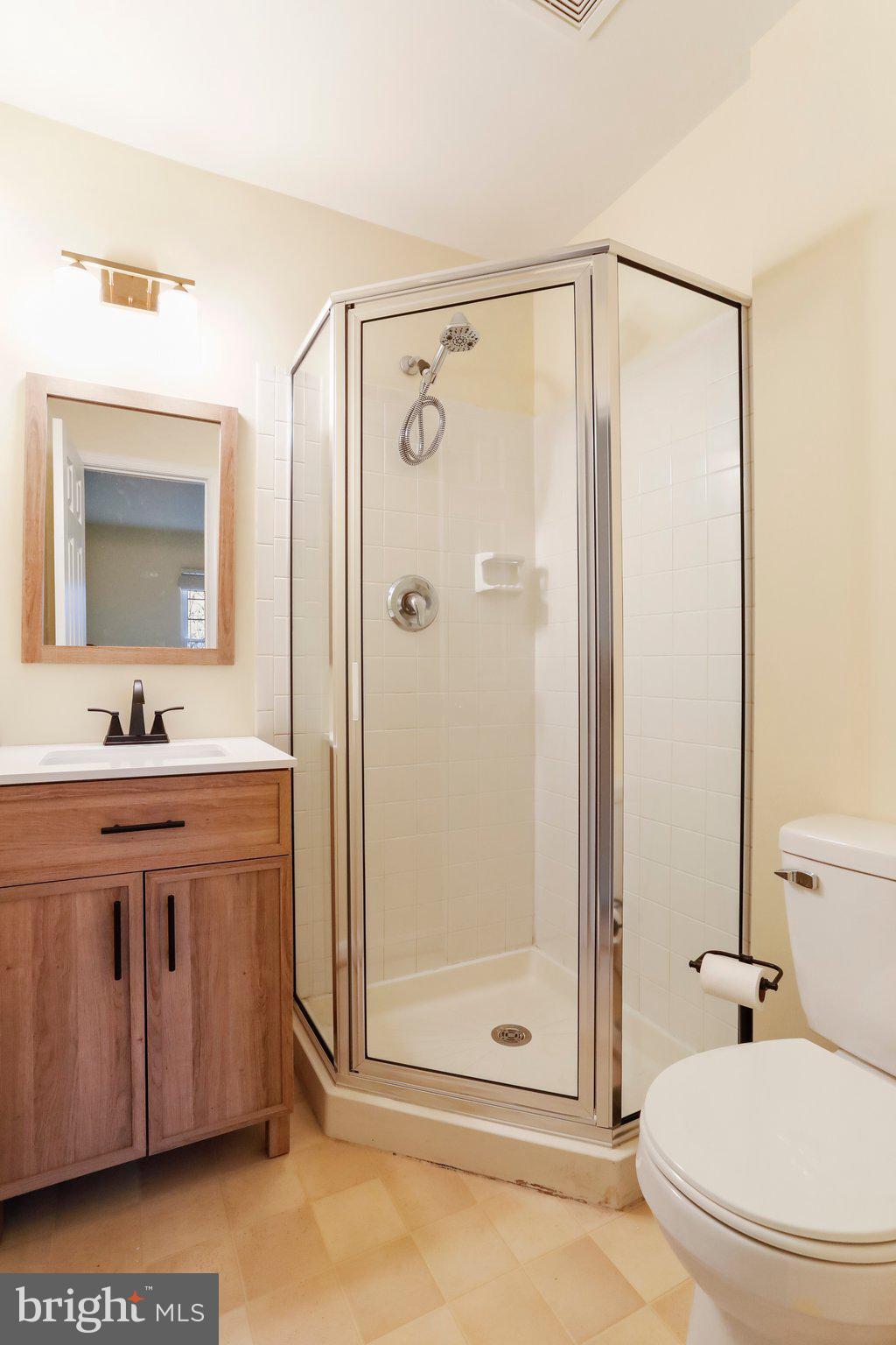 LONGSTREET COMMONS - Residential