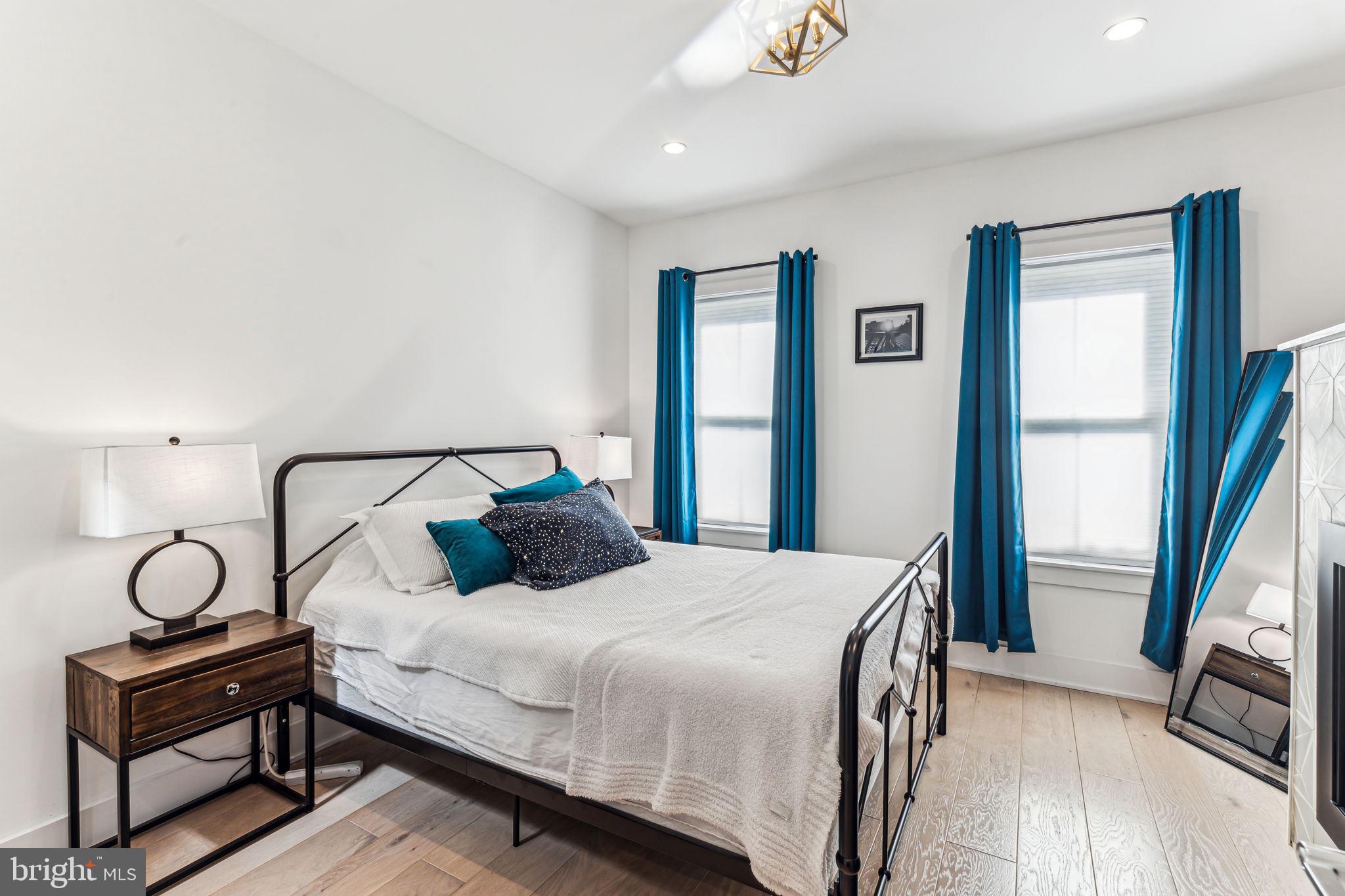 WHITMAN - Residential