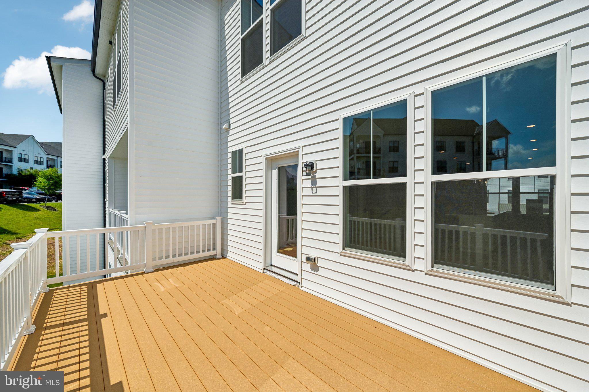 TUSCARORA CREEK - Residential