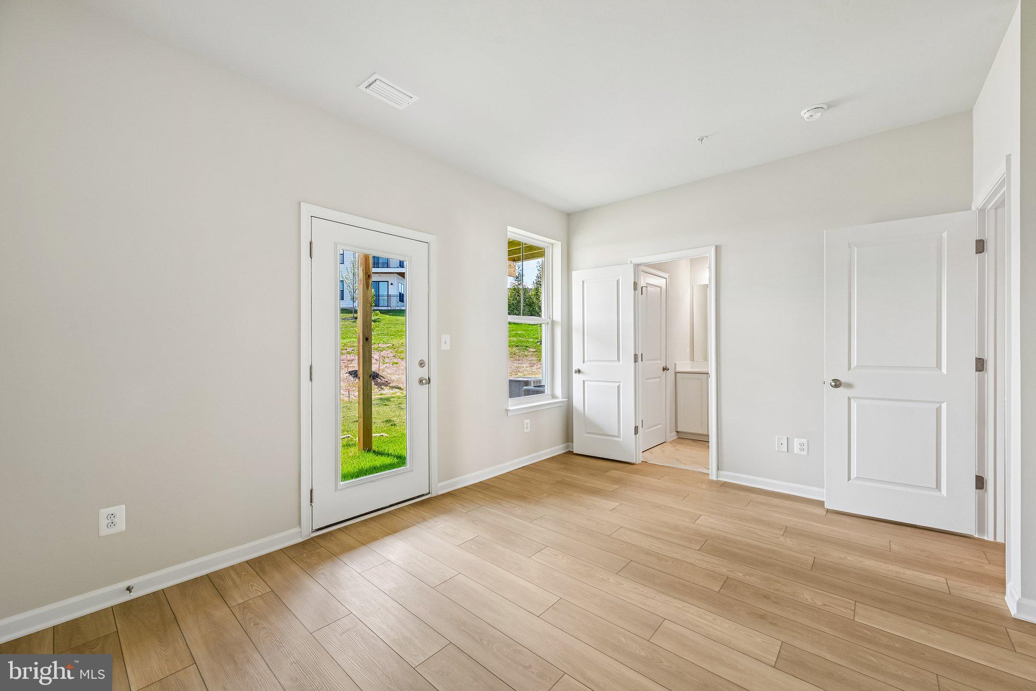 TUSCARORA CREEK - Residential