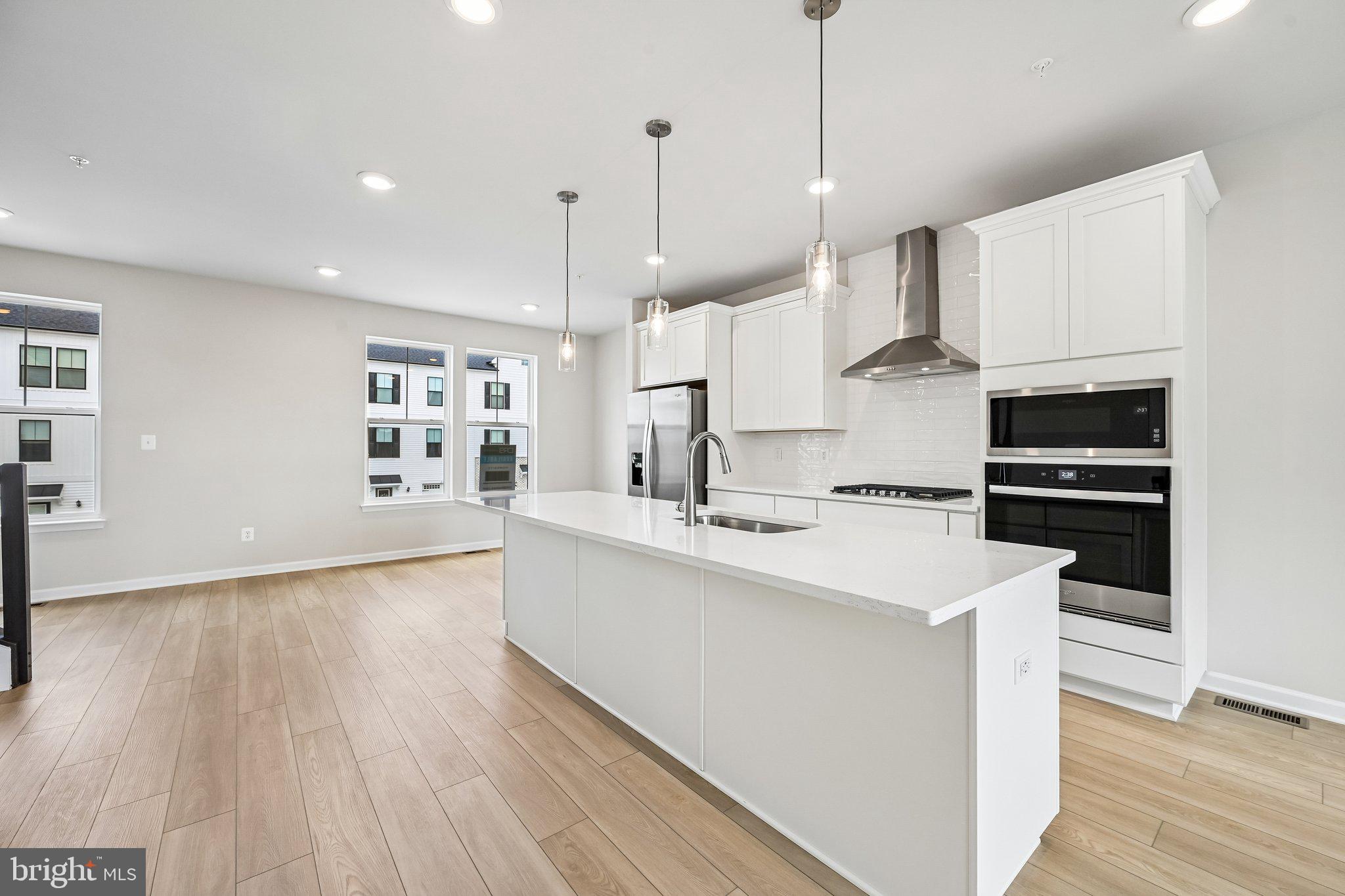 TUSCARORA CREEK - Residential