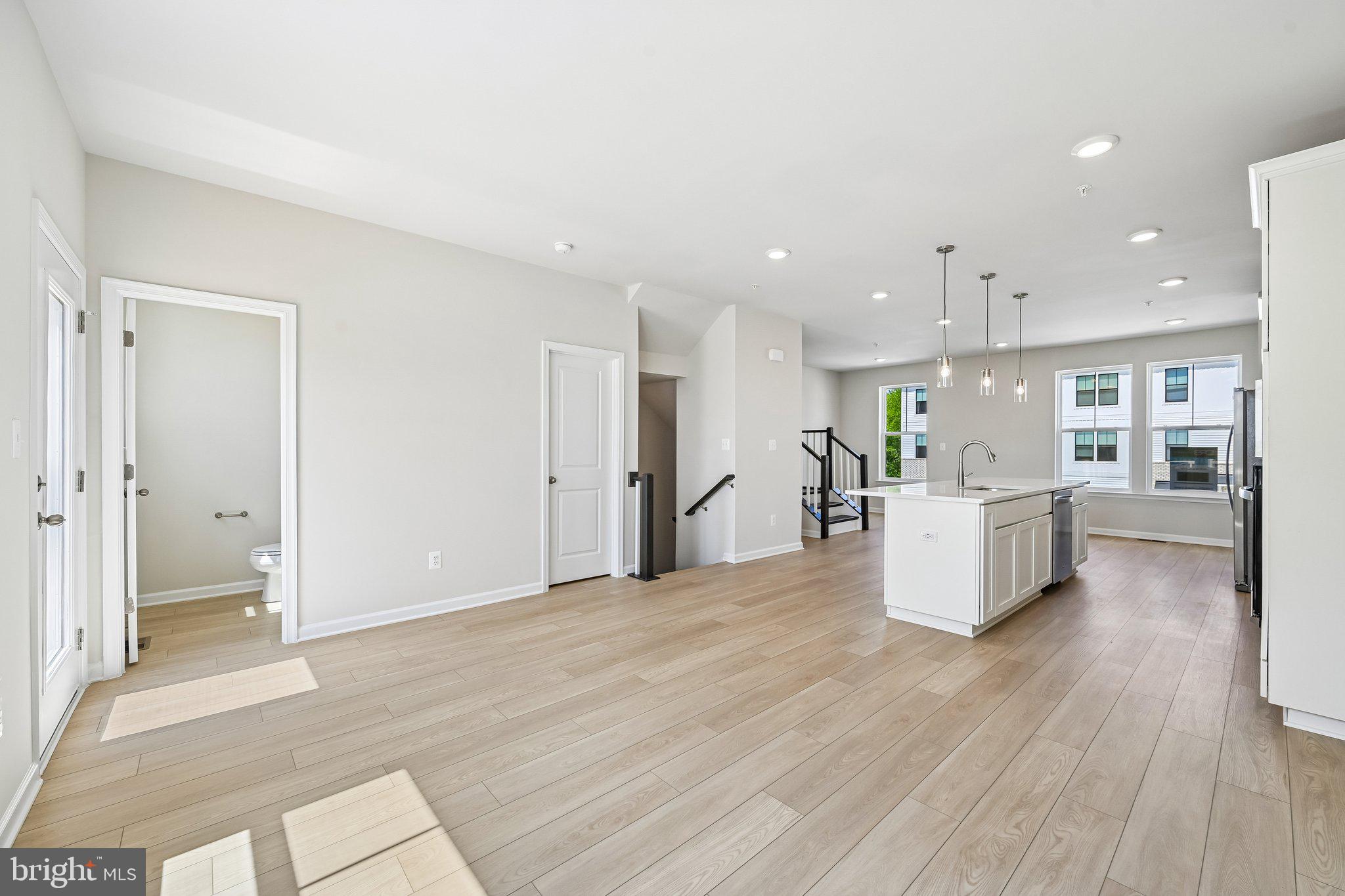 TUSCARORA CREEK - Residential