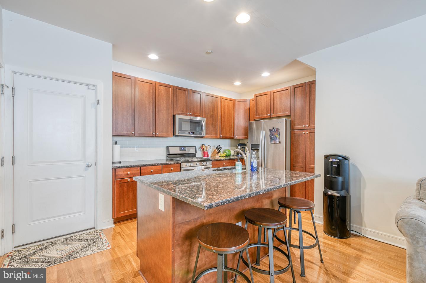 GRADUATE HOSPITAL - Residential Lease