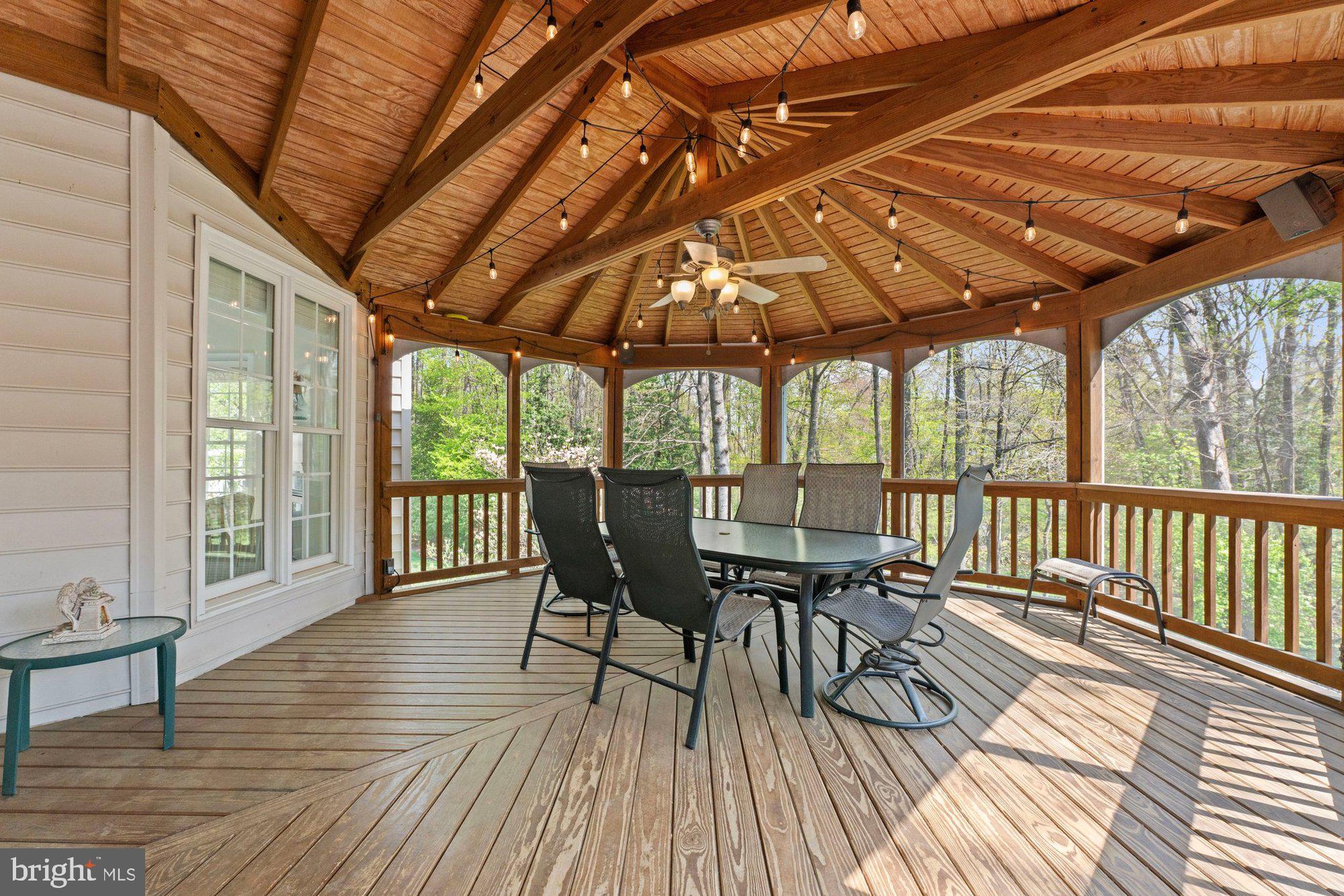 ASHGROVE WOODS - Residential