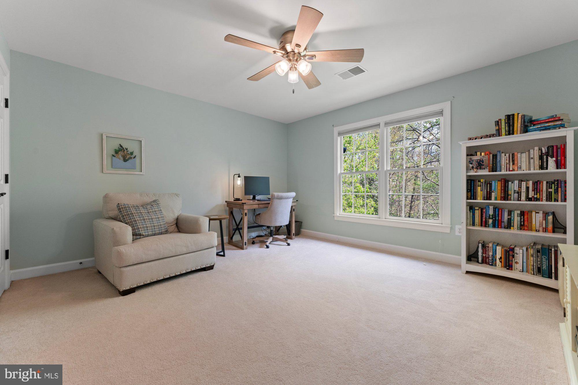 ASHGROVE WOODS - Residential